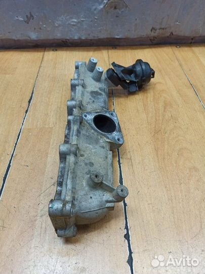 Коллектор впускной Opel Astra H Z17DTL 2004