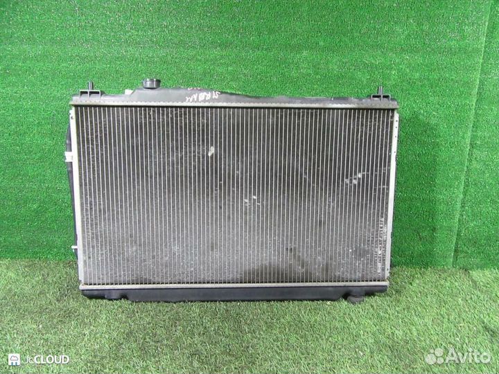 Радиатор основной на honda stream RN1 D17A