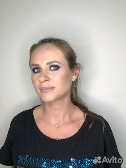 Модель на макияж