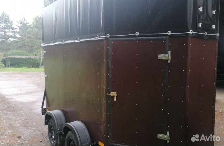 Прицеп коневозка от производителя