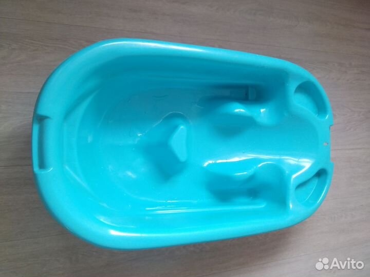Ванночка для купания новорожденного