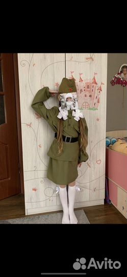 Костюм на 23 февраляи 9 мая