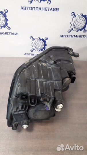 Фара правая №17 Volkswagen Caddy 4 2016