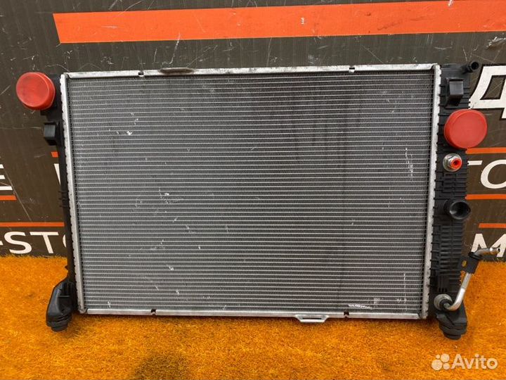 Радиатор двс Mercedes-Benz E-Class W212 642.850