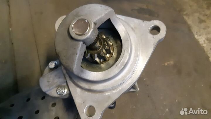 Стартер 24V, 5,9 кВт редукторный