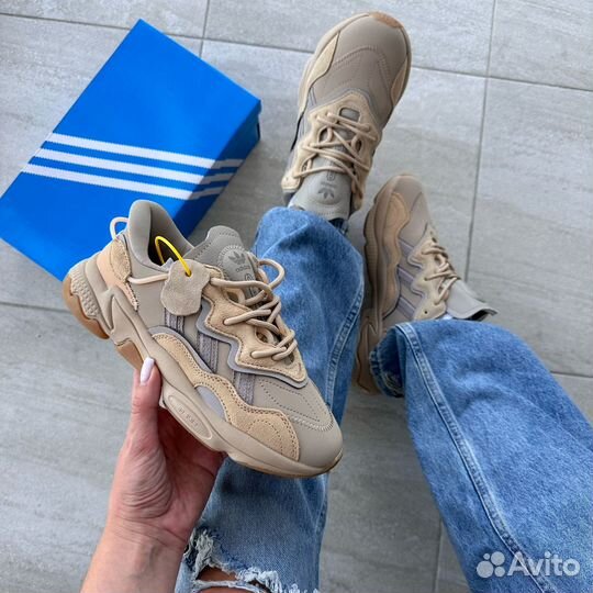 Кроссовки Adidas ozweego женские