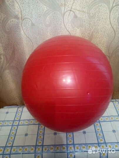 Гимнастический мяч