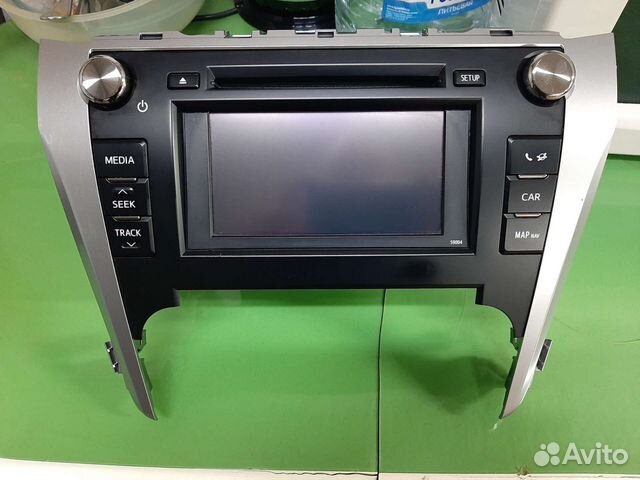 Продам штатную магнитолу для Тойота камри