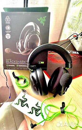 Игровые наушники razer