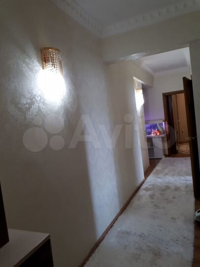 4-к. квартира, 104 м², 2/5 эт.