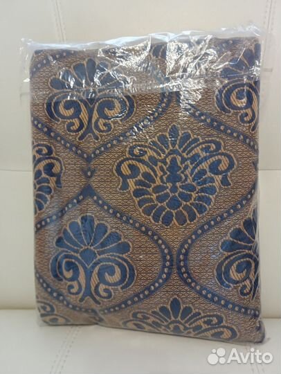 Покрывало гобеленовое