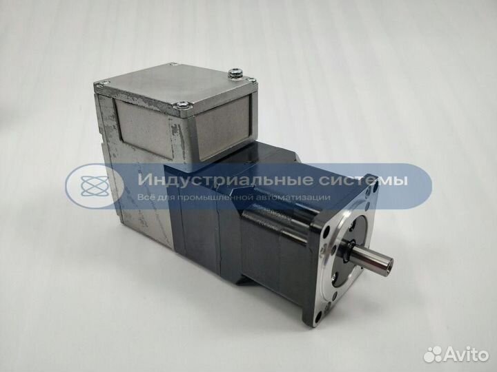 Сервомотор Schneider Electric ILA1R571PB1A0