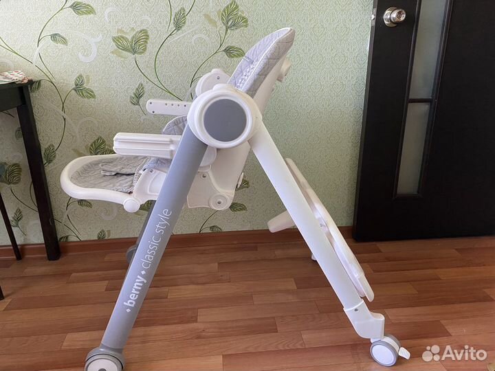 Стульчик для кормления