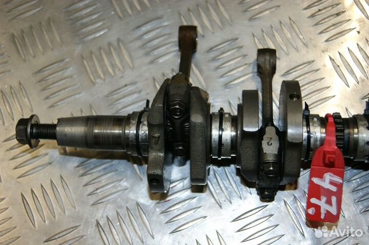 Коленвал Suzuki GSX-R250/GSF250 Bandit