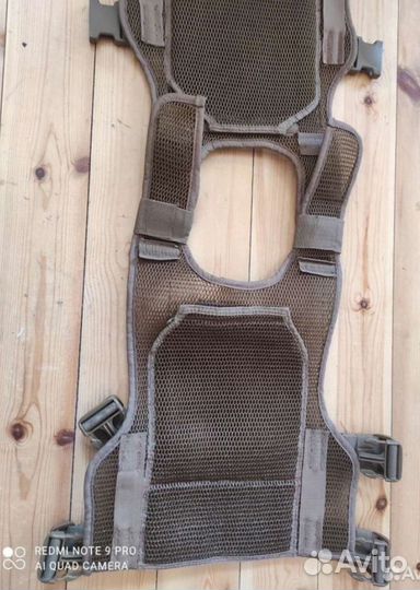 Жилет с кевларом