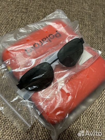 Солнцезащитные очки polaroid