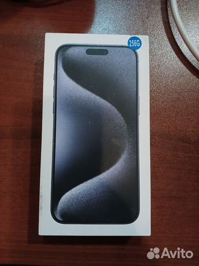iPhone 15 Pro Max, 256 ГБ