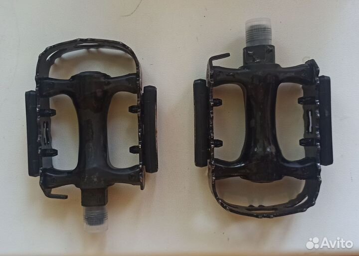 Педали для спортивного, горного велосипеда