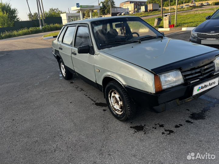 ВАЗ 21099 1.5 МТ, 2000, 242 000 км