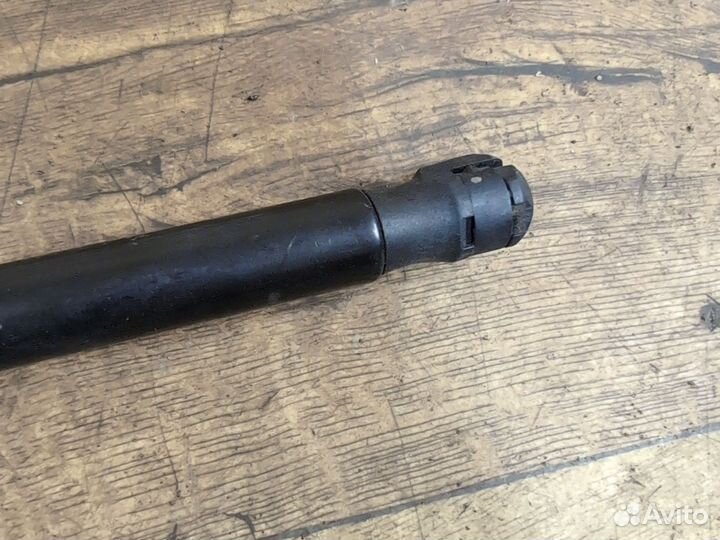 Амортизатор двери багажника Renault Logan 1