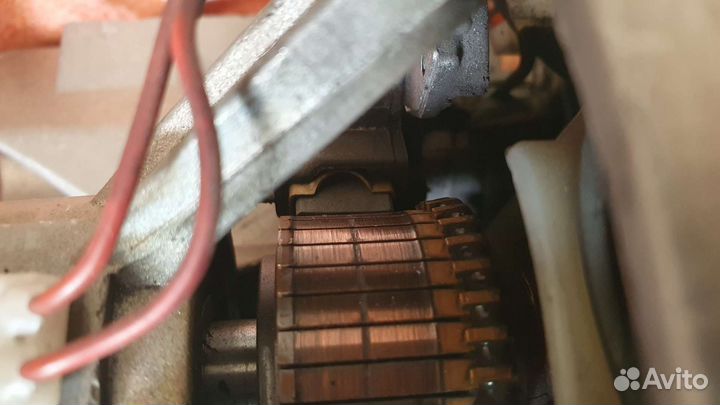 Мотор на стиральную машину