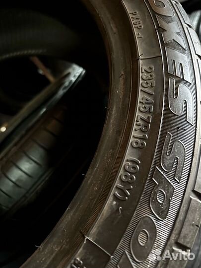 Toyo Proxes Sport 235/45 R18