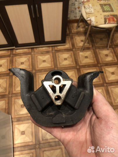 Опора двигателя (кпп) Nexia, Lanos, Chance