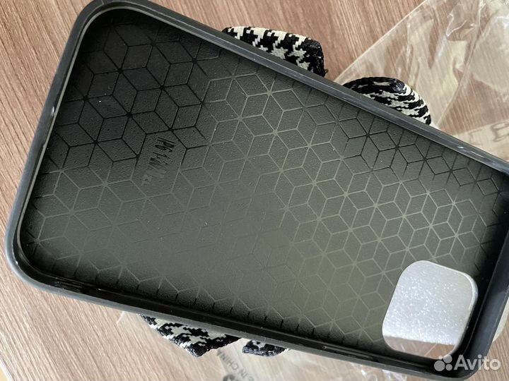 Новые чехлы на iPhone 12/12pro