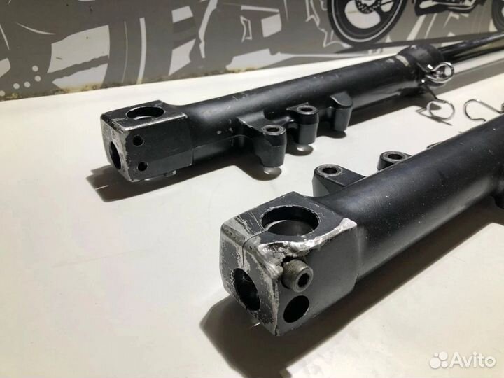 Перья вилки Kawasaki ZZR 400-2 1996г