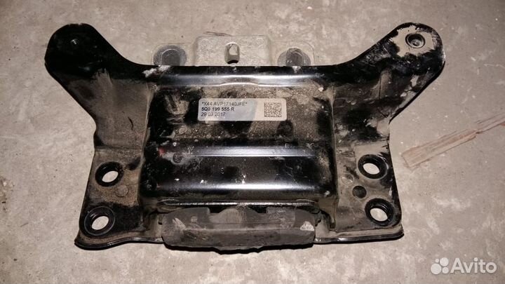 Scoda octavia a7 подушка двигателя