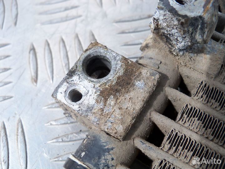 Радиатор кондиционера Honda HR-V 3D 1.6 1999г