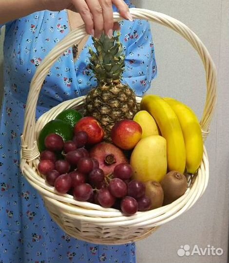 Фруктовая корзина подарочная
