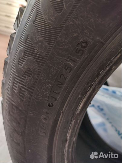 Bridgestone Blizzak Spike-01 225/55 R18 98