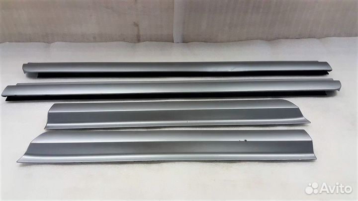 Молдинг,Накладка двери Audi A8 D3 (нижний)