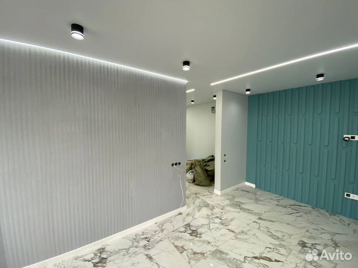 Нанесение декоративной штукатурки