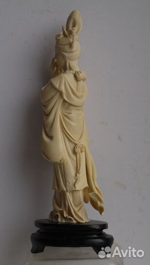 Фигурка Гейша