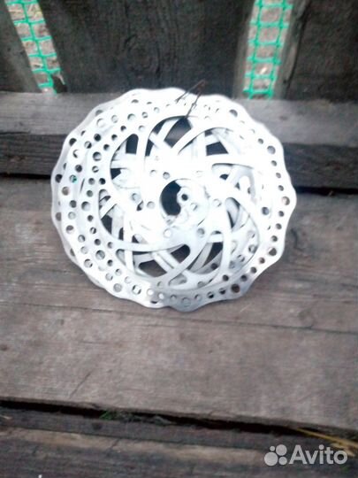 Диск торможения на велосипед