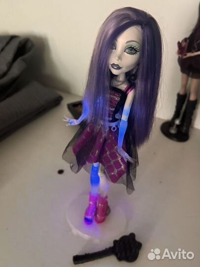 Кукла Монстер Хай Спектра