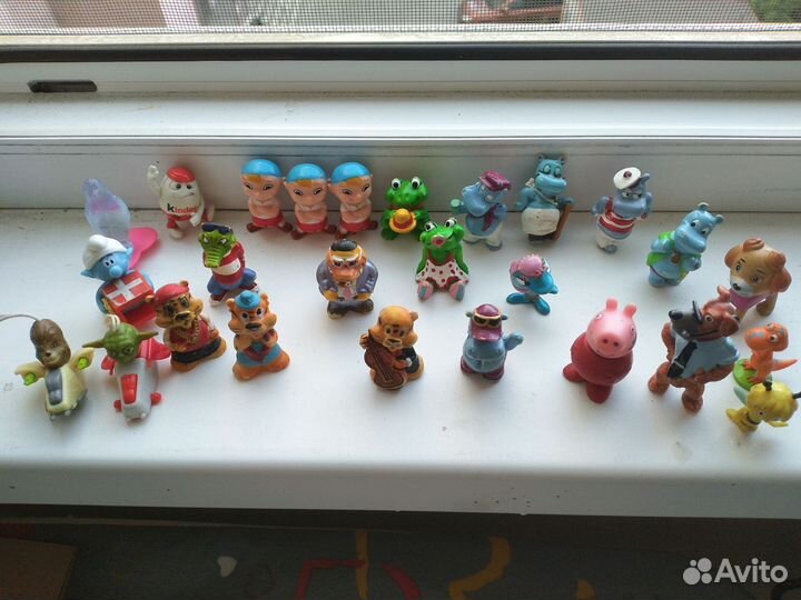 Игрушки из киндер сюрприза пакетом