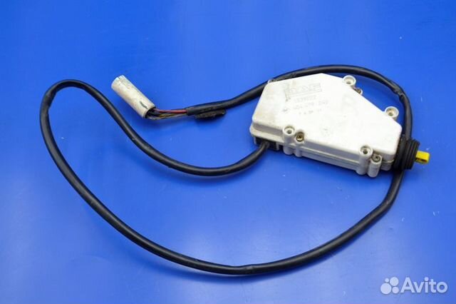 Моторчик центрального замка, правый DAF XF105 (01