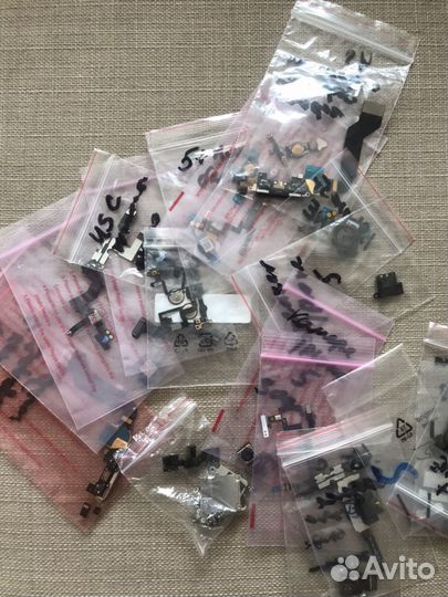 Запчасти для iPhone 4s и 5