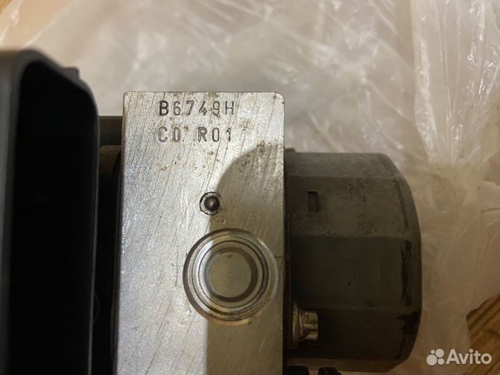 Продаю блок ABS niva