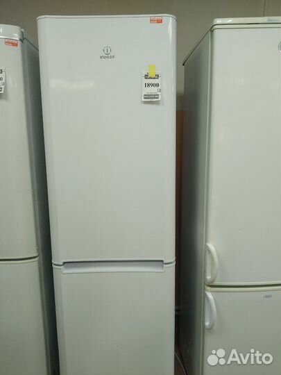 Холодильник бу indesit