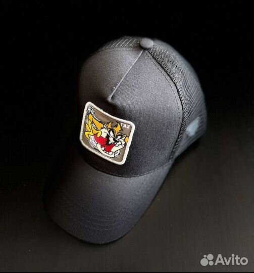 Бейсболки и кепки