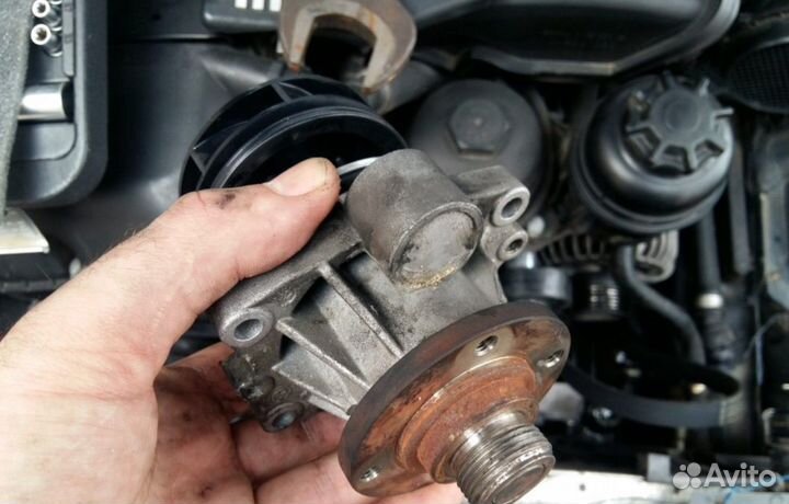 Замена помпы Toyota LC Prado 2020-н.в