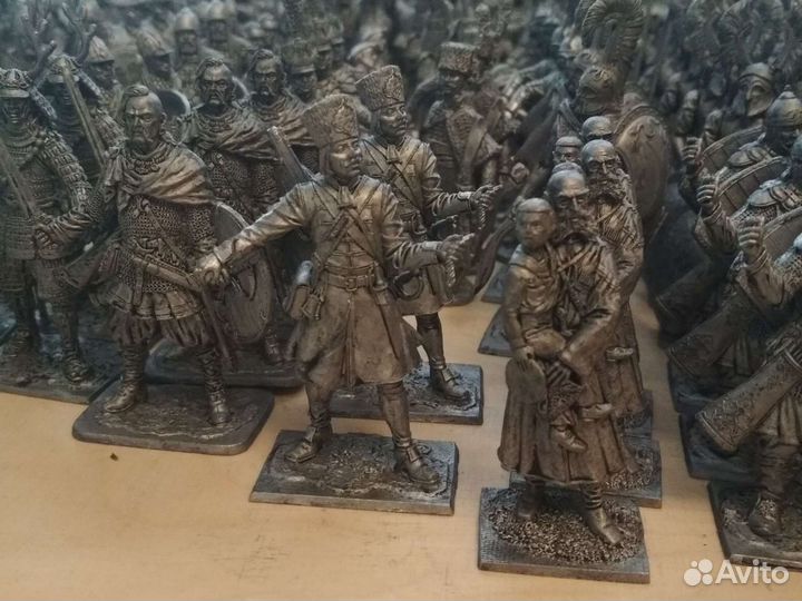 Модель, оловянная фигура, Ек-кастинг