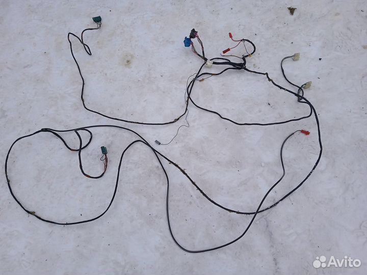 Жгут проводов подогрева передн сидений Audi 200 C3