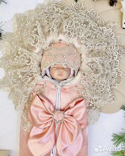 Конверт на выписку для девочки