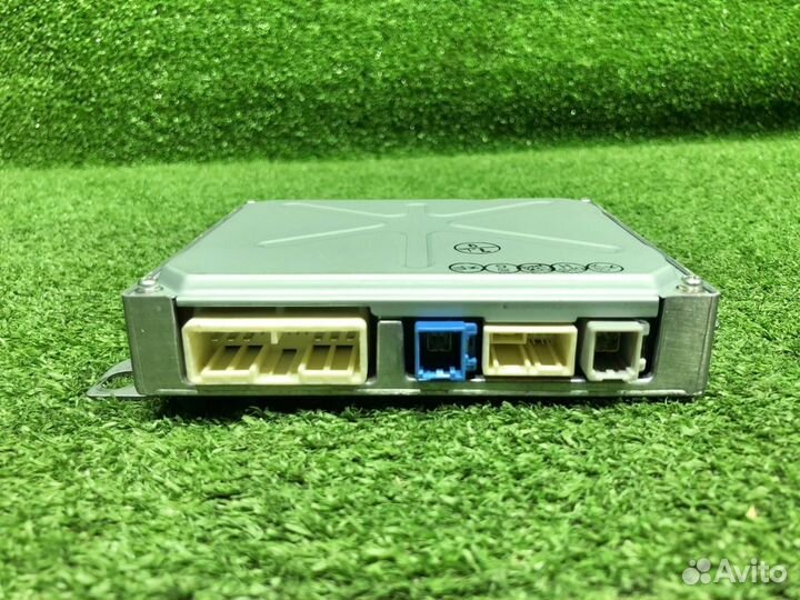 Блок управления радио Lexus Gs460 URS190 1UR-FSE