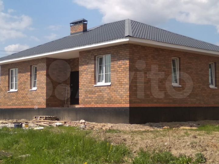 Коттедж 111 м² на участке 5,4 сот.